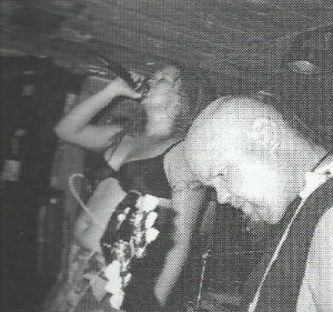 jytinaa_autotalleissa